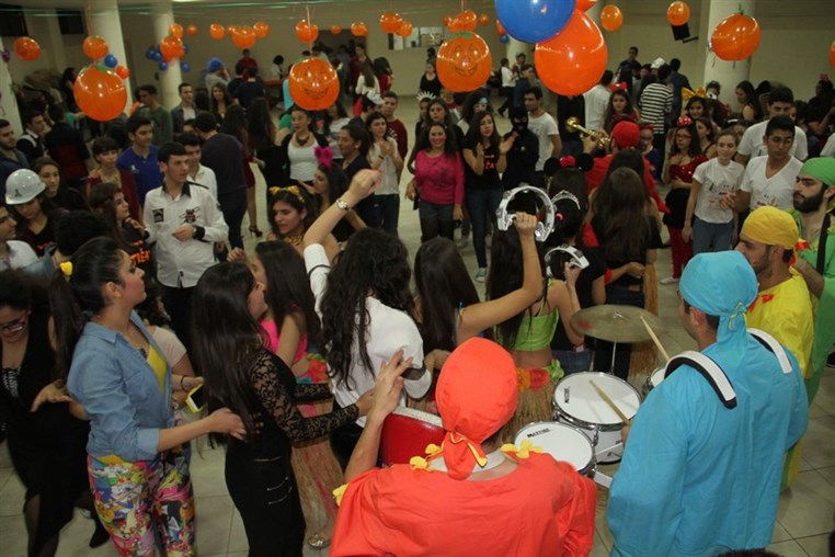 Notre Dame Des Anges Party
